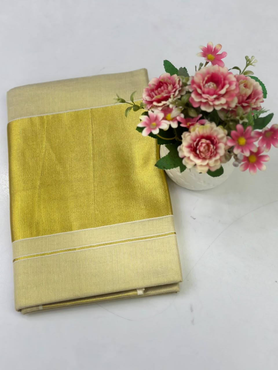 Kerala Kasavu Saree