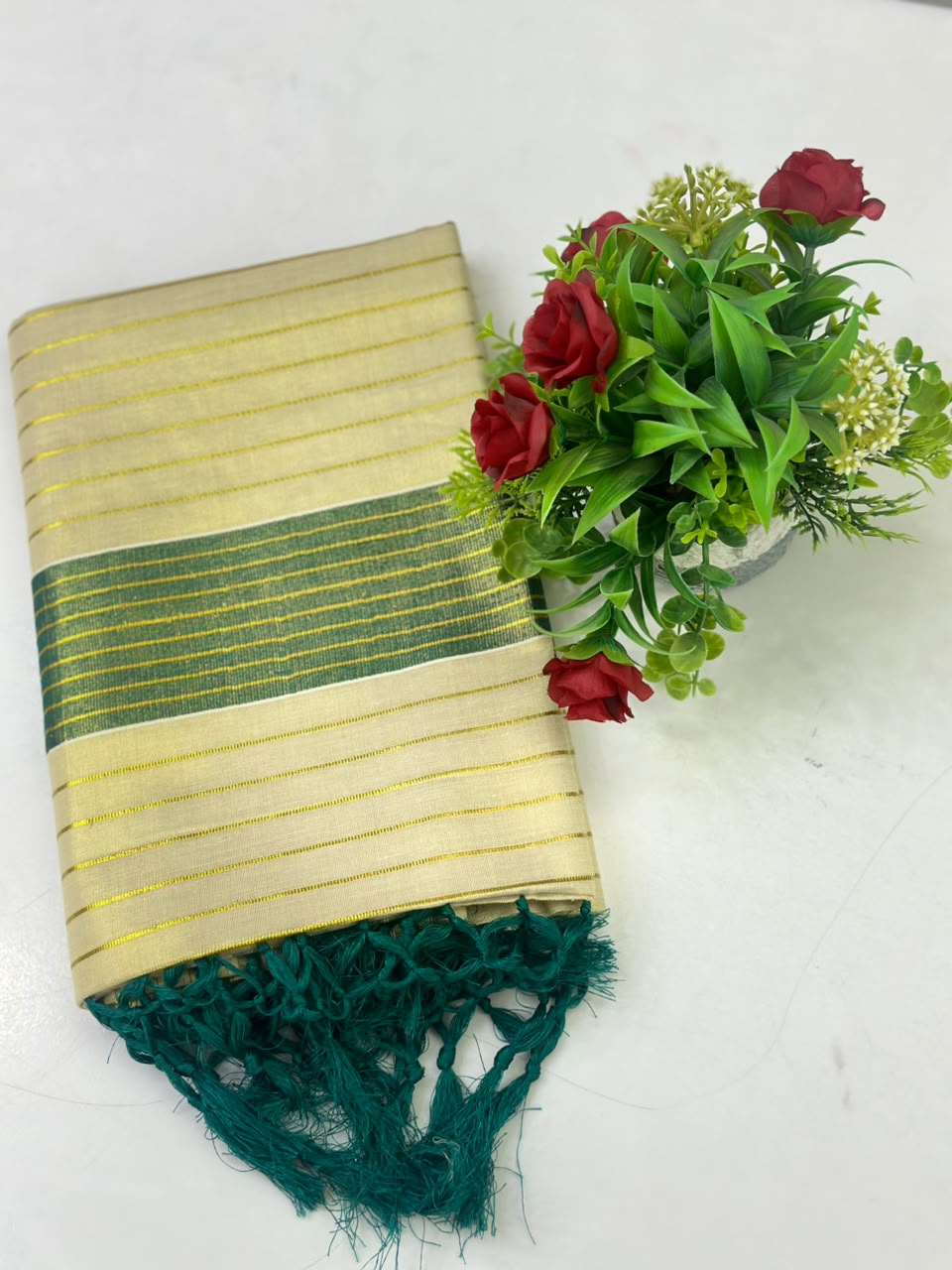 Kerala Kasavu Saree – Bottle Green Border