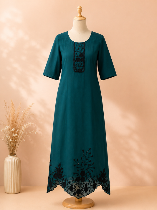 Emerald Grace Embroidered Long Kurti