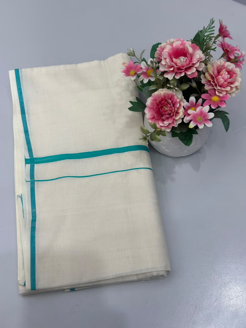 Kerala Kasavu Saree – Off-White with Teal Blue Border